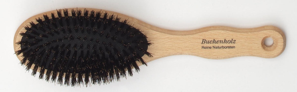 Braun & Wettberg Oval Medium Bristle Brush