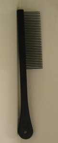 Spratts 71 Metal handle medium anti-static comb 16.5cm