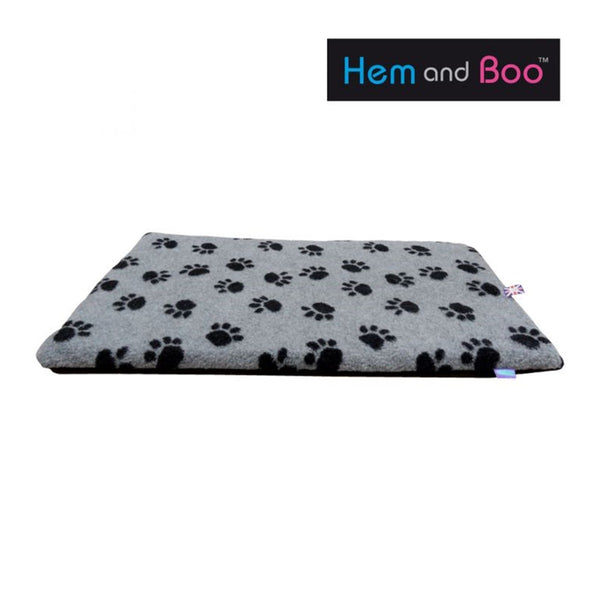 Hem and Boo Fleece Crate Mat Grey and Black