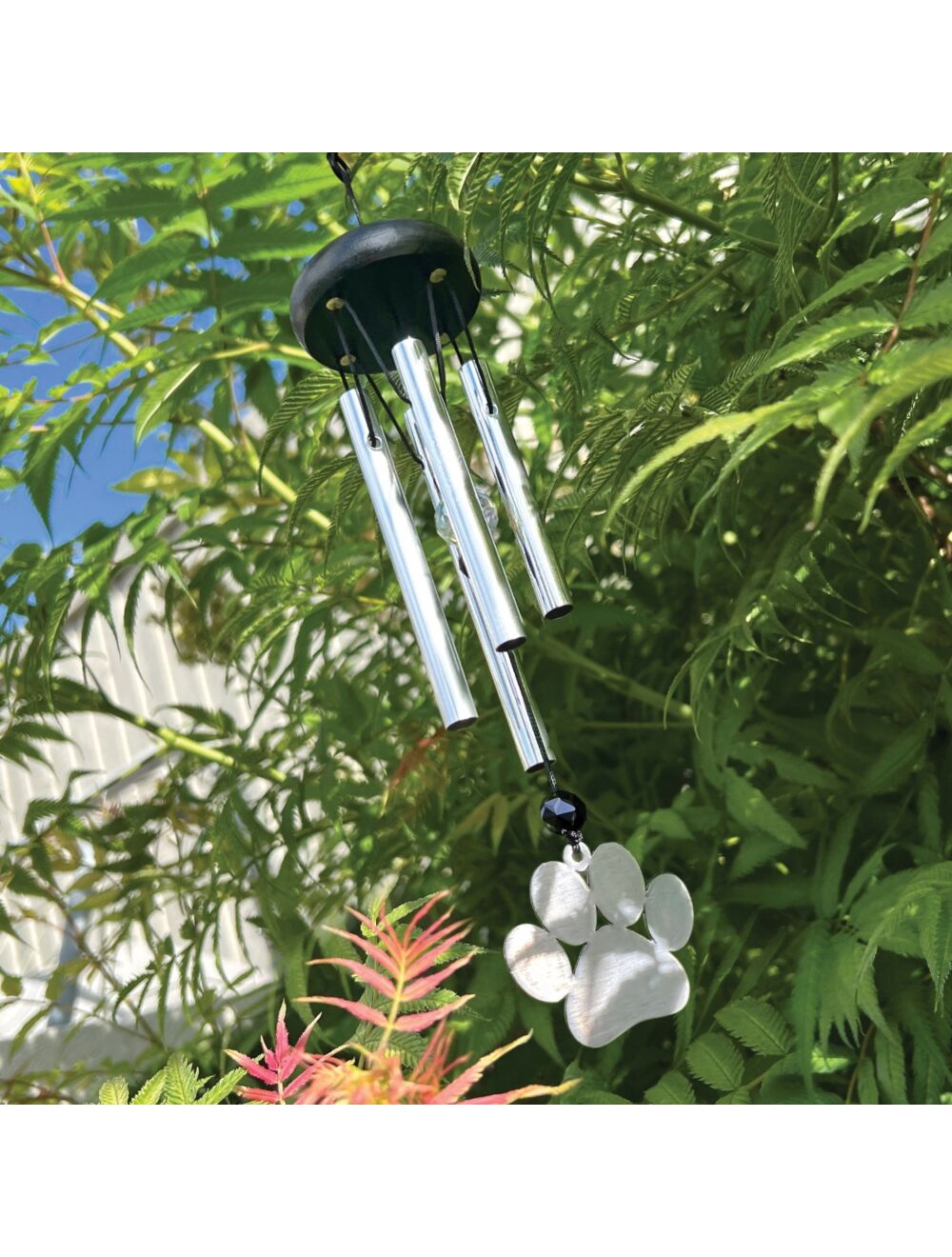 Pet memorial shop wind chime